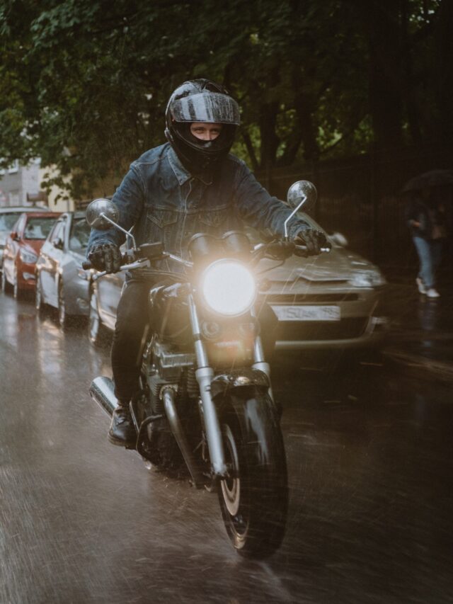 Read more about the article Top 5 Mandatory Rainy Season Checklist For Motorcycles