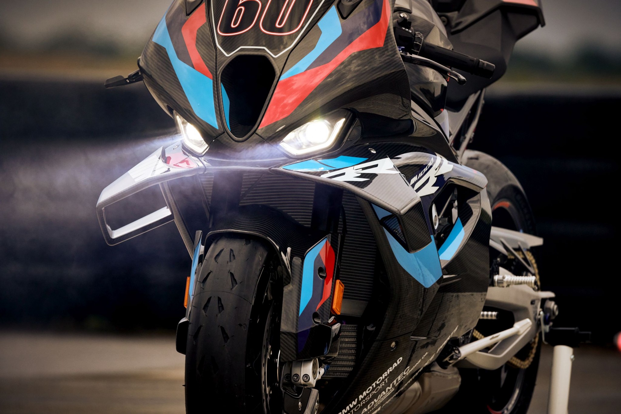 Read more about the article New BMW M 1000RR 2023 capable of 314 km/h top speed